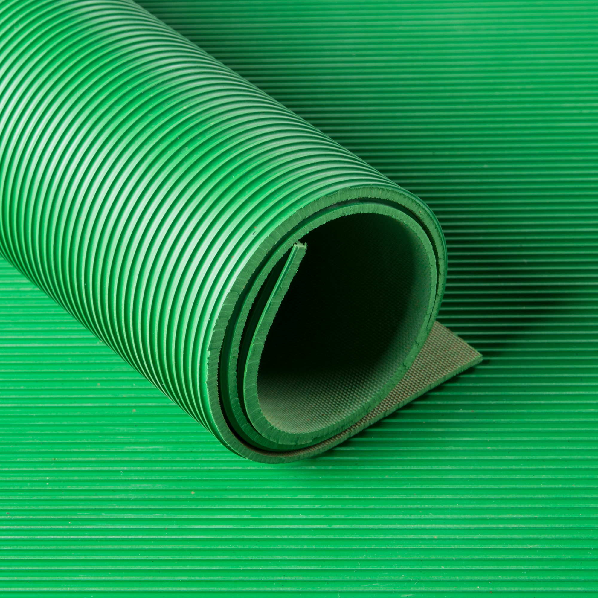 Feinriefenmatte grün 3mm (LxB=10x1,2m) - Technikplaza
