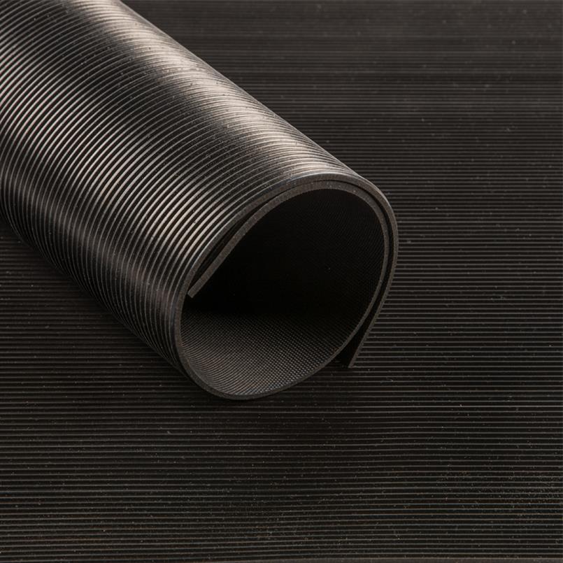 Feinriefenmatte schwarz 3mm (LxB=10x1,4m)