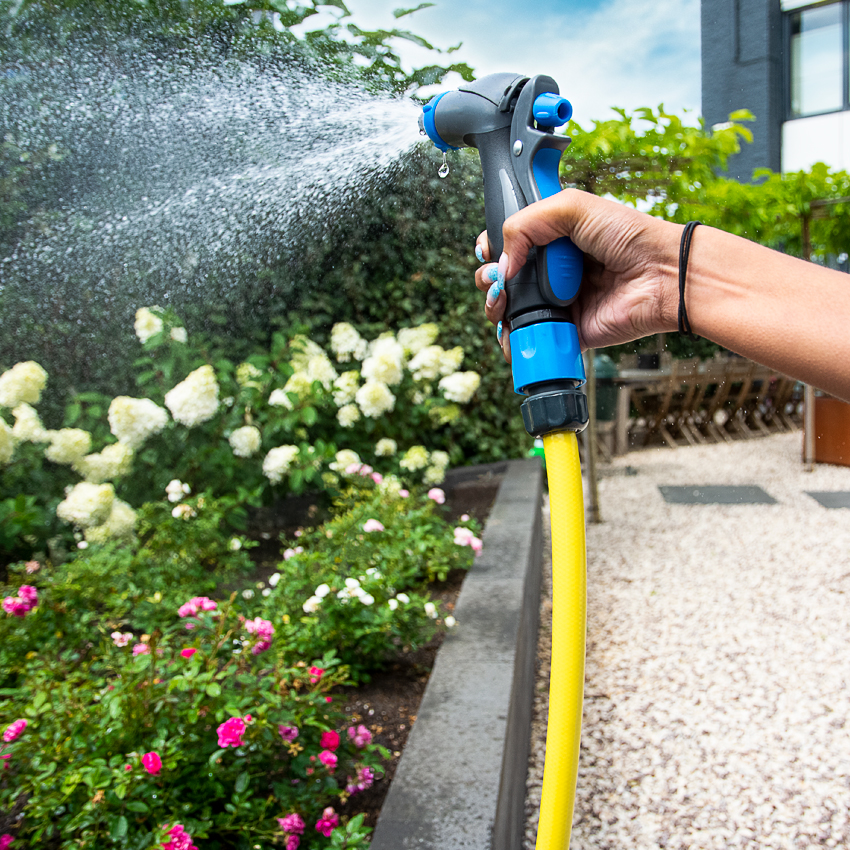 Fertig konfektioniert Gartenschlauchgarnitur (gelb) mit