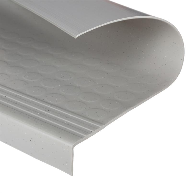 Treppenbelag PVC Noppen hellgrau 1200x480x53mm